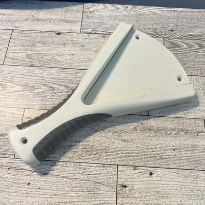 Pampered Chef 2677 Jar Opener - Image 1 of 3