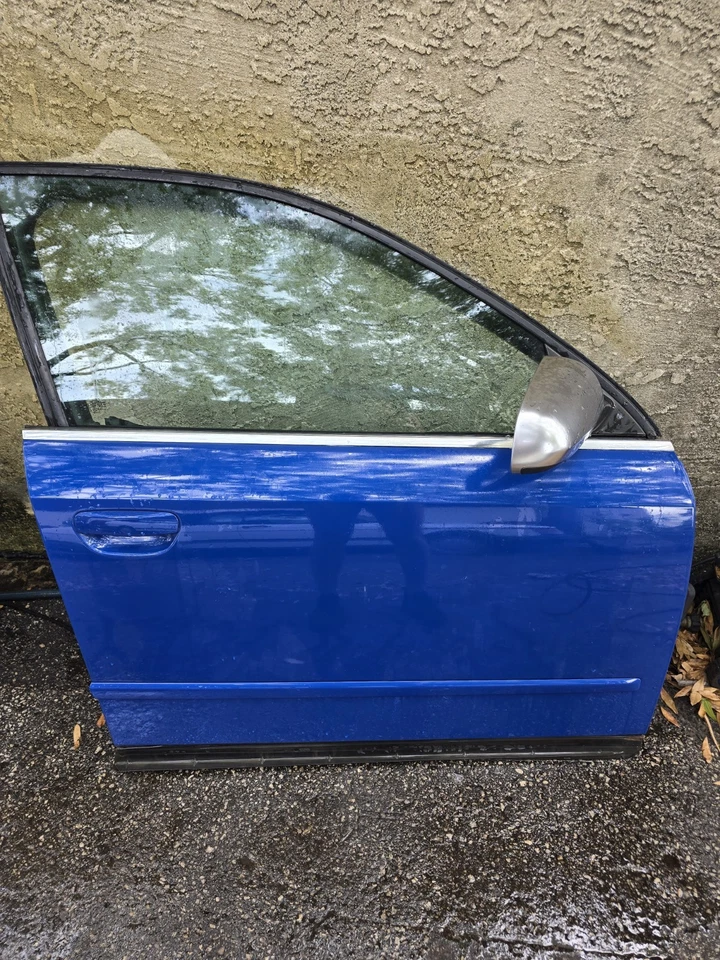 2004 2005 AUDI S4 SEDAN PASSENGER DOOR RH DOOR NOGARO BLUE AND MIRROR - Image 1 of 1
