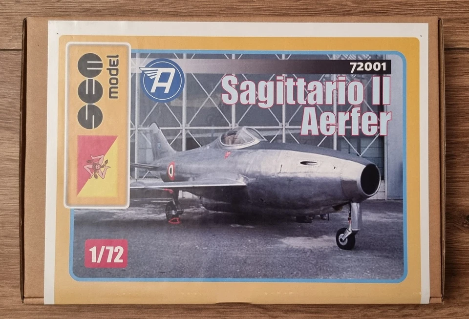 SEM MODEL 72001 AERFER SAGITTARIO II 1/72 RESIN KIT - NUOVO E SIGILLATO - Immagine 1 di 1