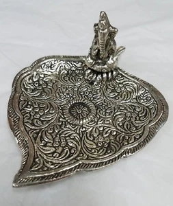 Soporte de incienso Ganesh & Leaf Metal Cenicero 3 3/4" - Imagen 1 de 1