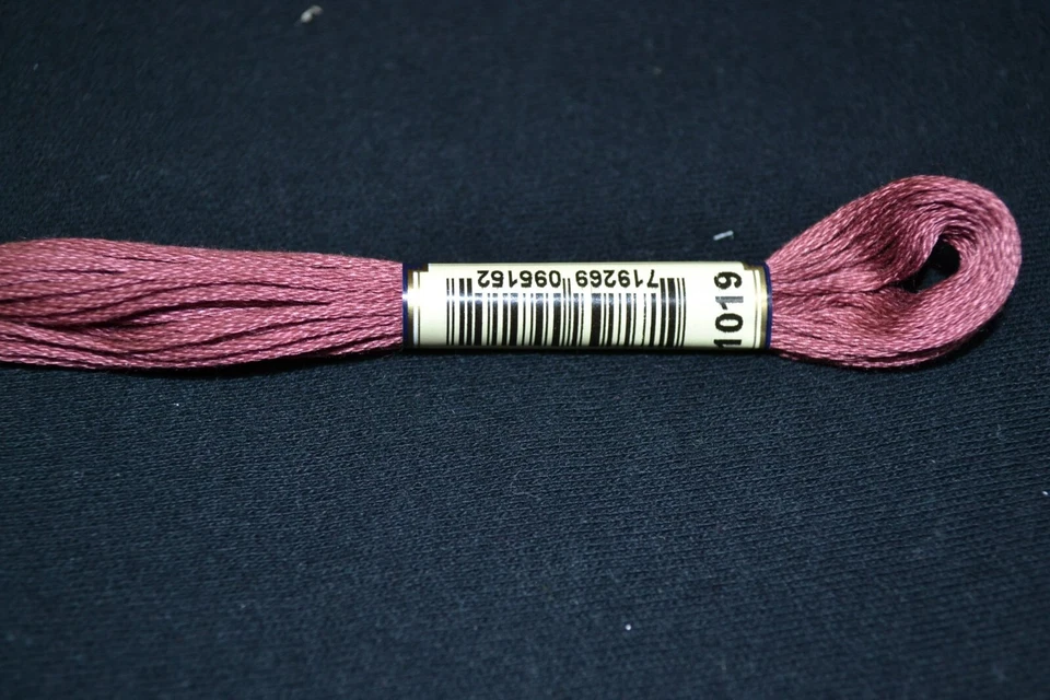 Anchor Cotton Threads for Embroidery Shade 1019 Antique Mauve Very Dark - Image 1 of 1