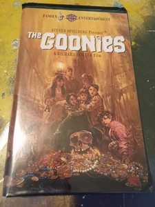 The Goonies VHS 1985 Collectible Rare Black Clamshell Case - Picture 1 of 4