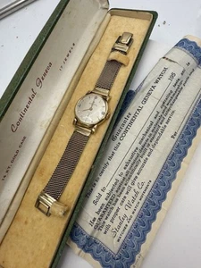 Orologio Continentale Ginevra in oro giallo 14kt 30mm - Foto 1 di 10