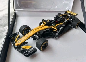 Spark 1/43 Renault R.S. 16 Showcar F1 in OVP / Klappbox - Bild 1 von 7