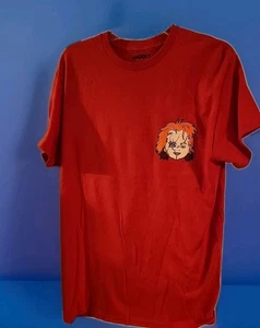 Seltenes Chucky WANNA PLAY Vorder- und Rückseite Grafik Horror T-Shirt Medium Halloween KOSTENLOSER VERSAND - Bild 1 von 5