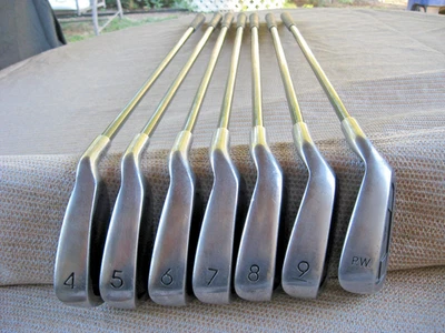 Square 2 Power Circle Iron Set 4-9 irons+PW/ Power CIrcle Graphite Shaft/REG/RH - Image 1 of 4