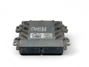 OV1032 RENAULT Engine Control Unit ECU 8200326395 S110140201A - Picture 1 of 8