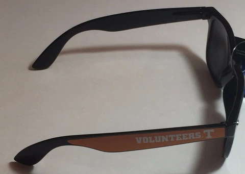 New Tennessee Volunteers Unisex Sunglasses,Gift for Her Him Mom Dad Cover