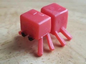 Mojang Minecraft Mini Figure Red Cave Spider Enemy Character - Picture 1 of 7