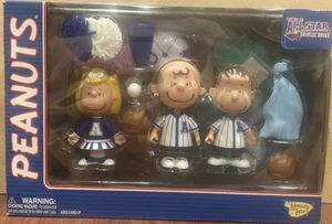 NEU Peanuts You're An All Star Charlie Brown 2003 Figur Collection Memory Lane - Bild 1 von 9