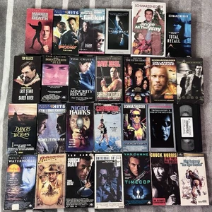 Lot 27 Vintage Action VHS Arnold Stallone Cruise Van Damme Willis Ford Costner - Bild 1 von 1