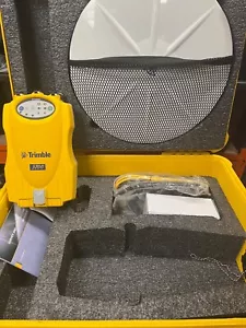Trimble 5700 Base & Zephyr Antenna - Picture 1 of 5
