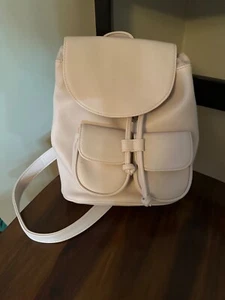 ladies small backpack/purse-off white--excellent condition - Picture 1 of 7