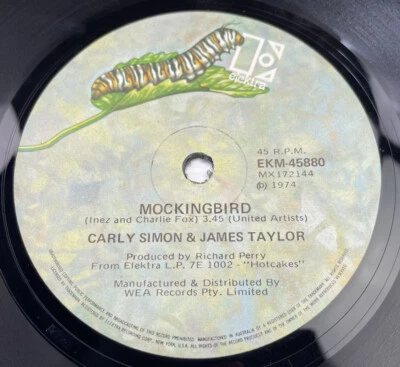 Carly Simon Mockingbird / Grownup Vinyl Record 7” 45 RPM Elektra  EKM-45880 - Image 1 of 4