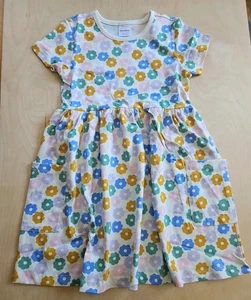 NWT Hanna Andersson MINI BLOSSOMS FLORAL S/S PLAY DRESS WITH POCKETS 130 8 - Picture 1 of 5
