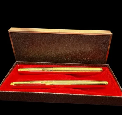 Conjunto de 2 pares de canetas-tinteiro vintage Parker 14K GF leitura - Imagem 1 de 4