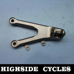 1143 06-07 JUEGO TRASERO IZQUIERDO YAMAHA YZF R6 REPOSAPIÉS REPOSAPIÉS REPOSAPIÉS CONDUCTOR DELANTERO - Imagen 1 de 4