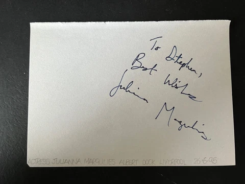 JULIANNA MARGULIES - BILLIONS / SOPRANOS ACTRESS - SIGNED ALBUM PAGE Cover