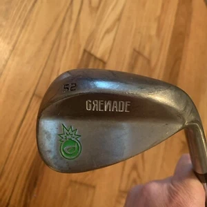 Bombtech Granate Golf 52° AW Anflug Keil Stahl RH - Bild 1 von 6