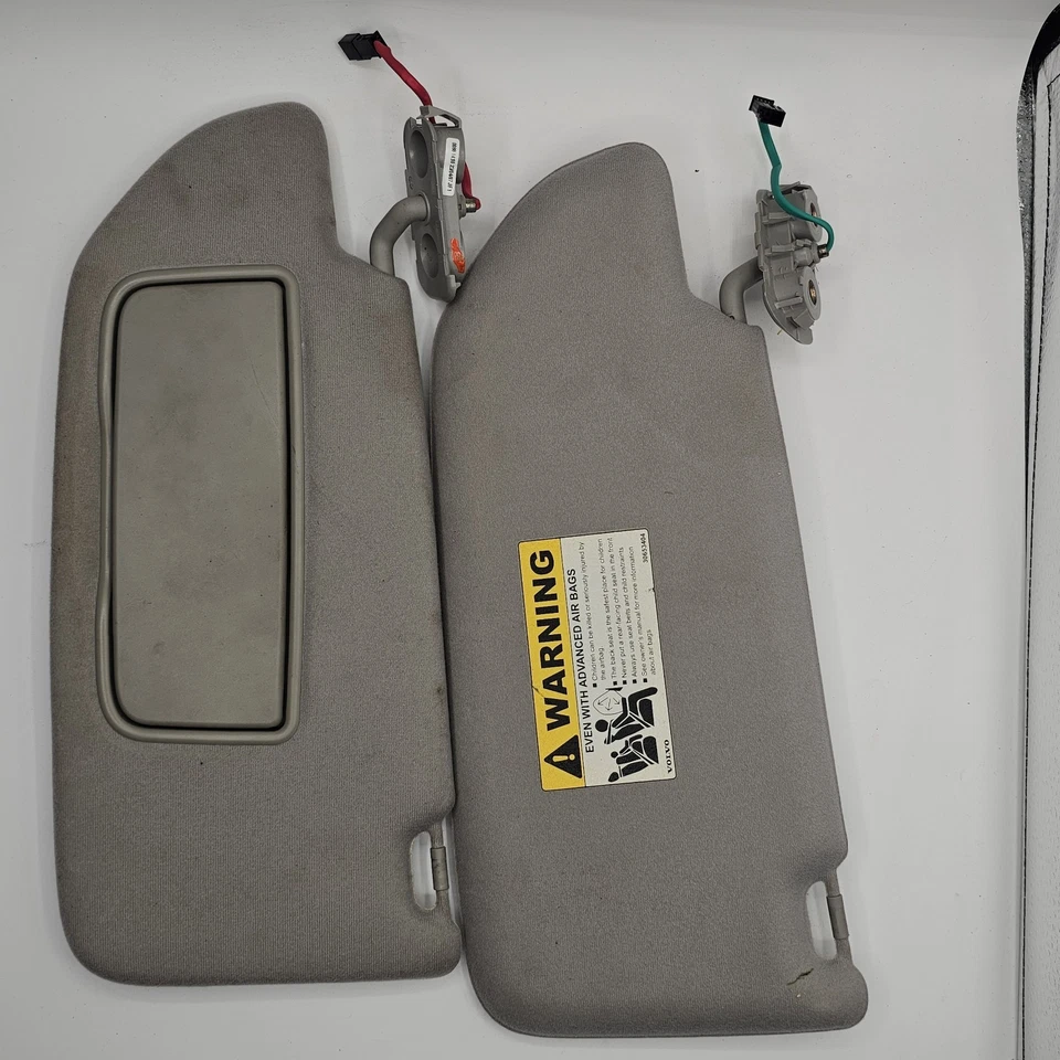 Par de parasoles izquierdo derecho OEM gris Volvo S60R S60 V70 R 2005-2007 Foto 1 de 4
