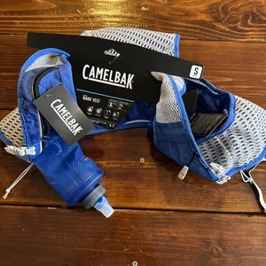 Herren Neu Camelbak Nano Weste 34OZ Größe Small Farbe Maritim Blau/Schwarz - Bild 1 von 7