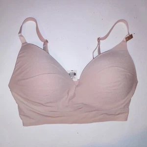 Sujetador Bralette Victoria Secret ROSA Pequeño DD Beige Logo Push Up Acolchado Inalámbrico - Imagen 1 de 5