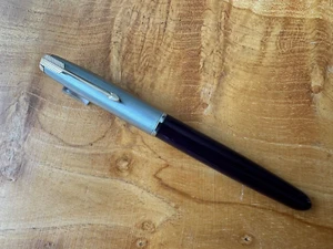 Parker 51 Demi Plum Lustraloy GT Fountain Pen USA - Picture 1 of 13