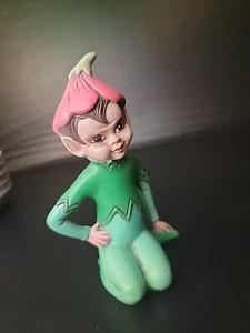 Vintage seltene Holland Form Pixie Elfe Junge sitzend Figur handbemalt Weihnachten - Bild 1 von 7