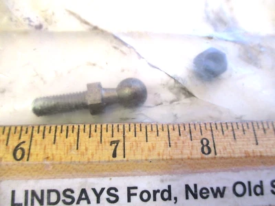 FORD 1988/1989 LINCOLN CONTINENTAL "CONJUNTO DE PINES". (SENSOR SUSPENSIÓN NEUMÁTICA DELANTERA) Foto 1 de 3