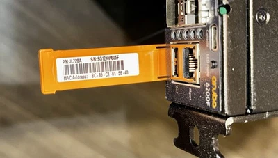 Aruba HP JL728A 6200F 48G Class4 4SFP+ Switch - Image 1 of 3