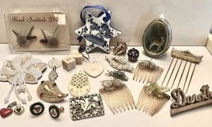Kleine sonnige Sammlung/konvolut Pins/Würfel/Spangen/Ring/Anhänger/Ornamente/mehr - Bild 1 von 5