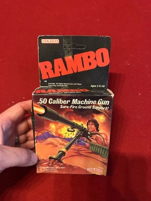 Coleco Rambo 1986 calibre .50 antiaéreo sellado de fábrica Foto 1 de 3
