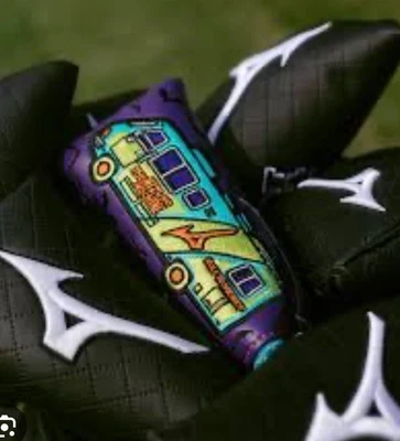 The Mizuno Machine Blade Putter Headcover ¡LIMITADO púrpura! (6060) ¡Nuevo, en mano! Foto 1 de 3