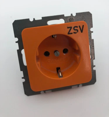 Berker Modul 2 ZSV Abdeckung + Schuko Steckdose UP Orange - gebraucht - Bild 1 von 2