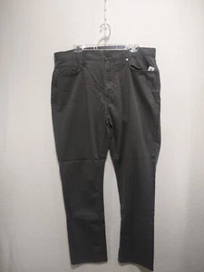Old Navy ~ Chino Pants Men 36x30 - Gray Slim Fit Ultimate Built-in Flex - New - Picture 1 of 10