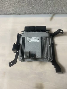 2016-2018 Hyundai Tucson Engine Computer Unit ECM ECU OEM 39133-2ETA8 - Picture 1 of 11