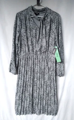 Dress Tacera  Women's Petite  PXL Long Sleeve NWT New - Image 1 of 4