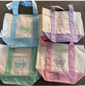 Trader Joe’s Mini Pastell Canvas Tragetaschen 4er Set Rosa Lavendel Grün Blau - Bild 1 von 5