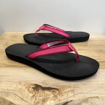 L.L. Bean Flip Flop Thong Sandals Pink Black 275542 Women’s Size 7 M - Image 1 of 4