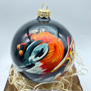 Weihnachtsdeko. Kugeln Baumkugeln. Glas. handbemalt. Gimpel auf schwarz - Bild 1 von 5
