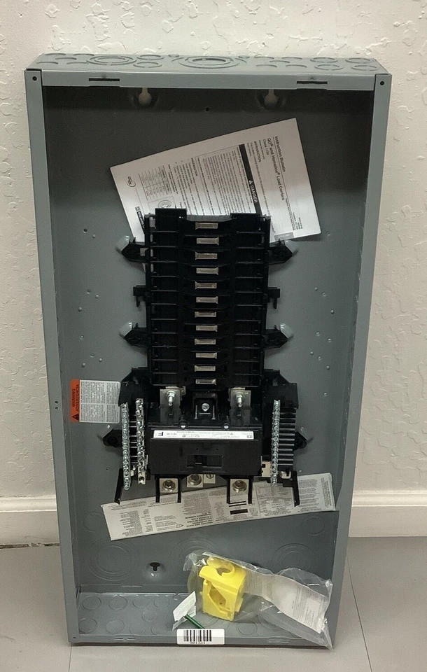 Centro de carga Square D QO124M200 24 ranuras 200A (r49) Foto 1 de 4