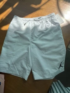 Jordan Kids Shorts XL White Jumpman Woven Mesh Lined Drawstring NEW - Picture 1 of 4
