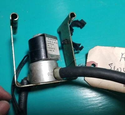 Polaris 原始设备制造商排气电磁阀 4011244 Dragon IQ RMK 600 700 800 900 Switchback — 第 1/4 张图片