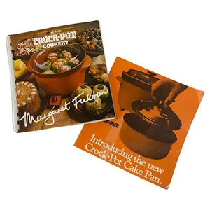 Monier Crock Pot Cookery  Margaret Fulton Vintage 70's Cookbook + Bonus Pamphlet - Picture 1 of 16