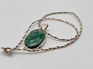 Vintage Sterling Silver 925 Pendant Necklace Ruby Fuchsite 19.53g - Picture 1 of 12