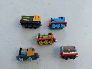 Thomas the Tank Engine Take and Play 5x Trains Vehicles Accessories Bundle - Picture 1 of 6