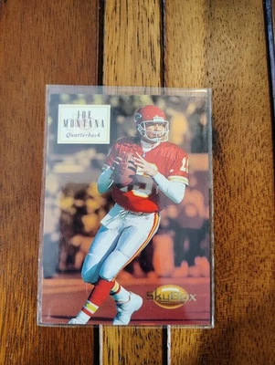 SkyBox Premium #8 1994 Joe Montana Inside the Numbers Foto 1 de 2