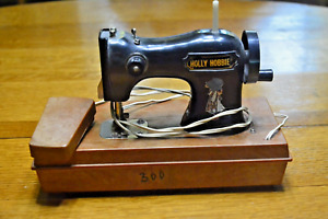 Vntg. Holly Hobbie No. 5825 1975 Child's Sewing Machine for parts repair display