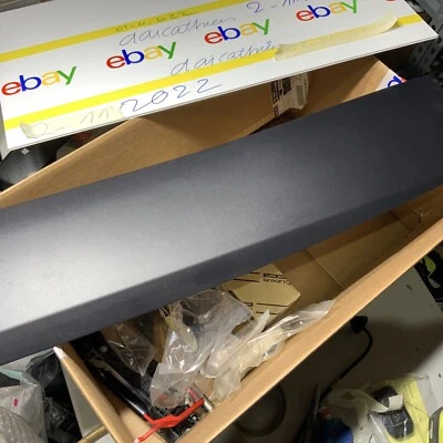 2014-2021 JEEP CHEROKEE REAR RIGHT SIDE DOOR MOLDING MOPAR 6VX68RXFAB RH OEM - Image 1 of 4