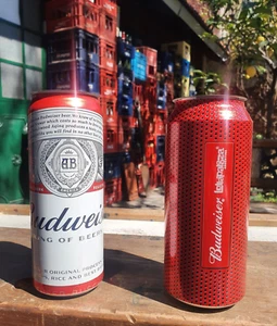 2 lattine per birra Budweiser mai usate Argentina - Foto 1 di 2